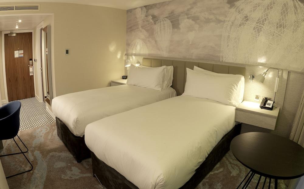 Doubletree By Hilton Chester Exterior foto