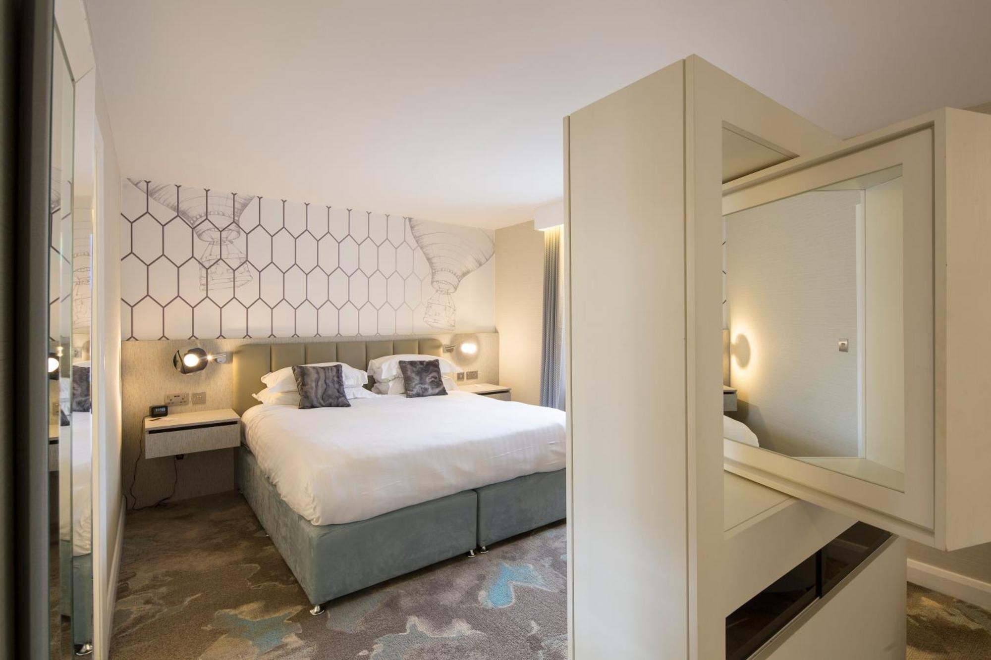 Doubletree By Hilton Chester Exterior foto