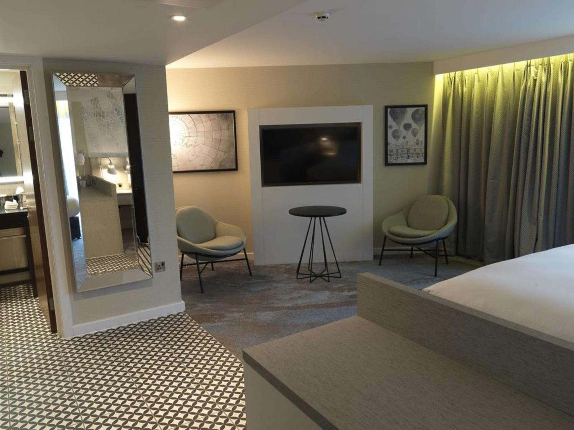 Doubletree By Hilton Chester Exterior foto