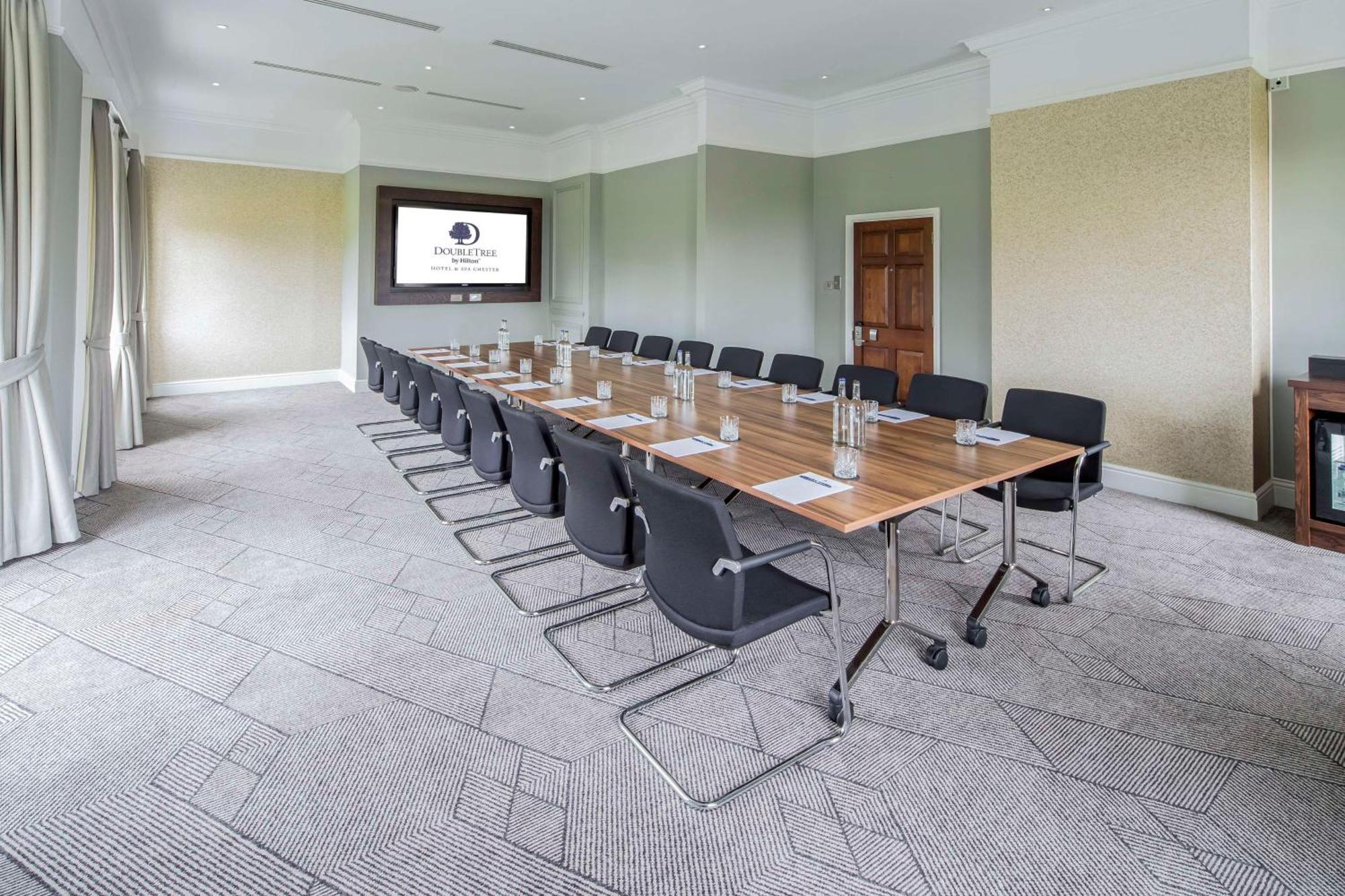 Doubletree By Hilton Chester Exterior foto