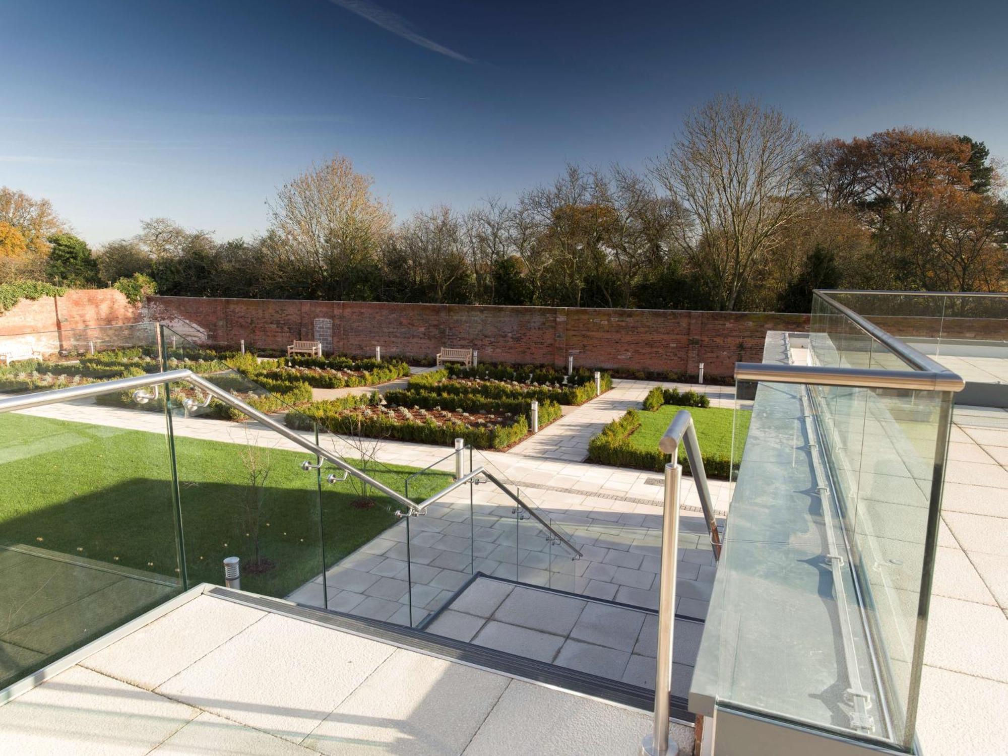 Doubletree By Hilton Chester Exterior foto